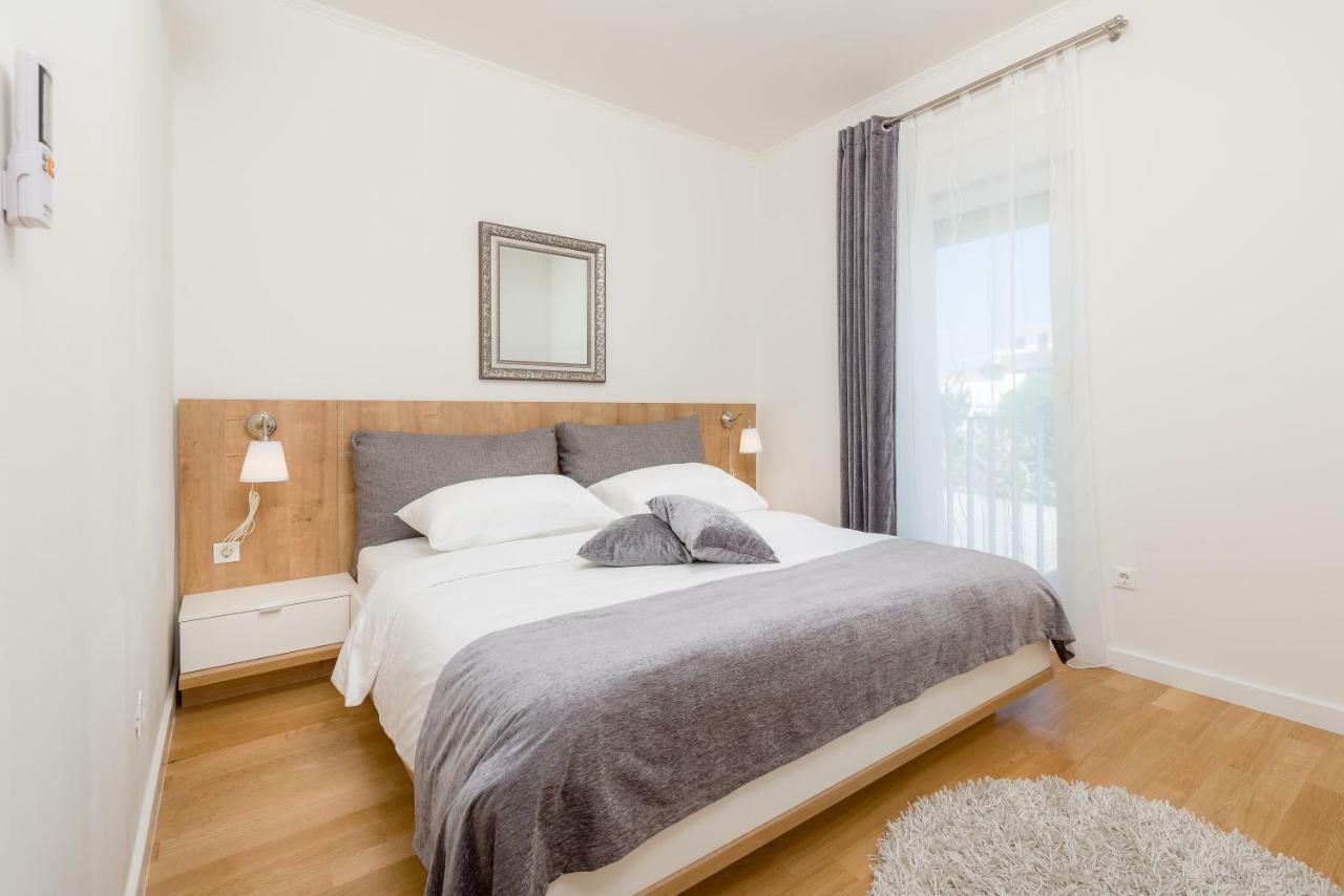 Comfort Luxe Adriatic View & Jacuzzi Znjan Beach Apartmán Split